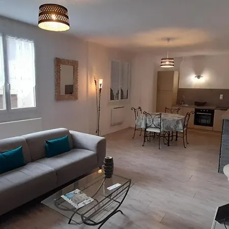 Le Croquant Apartment